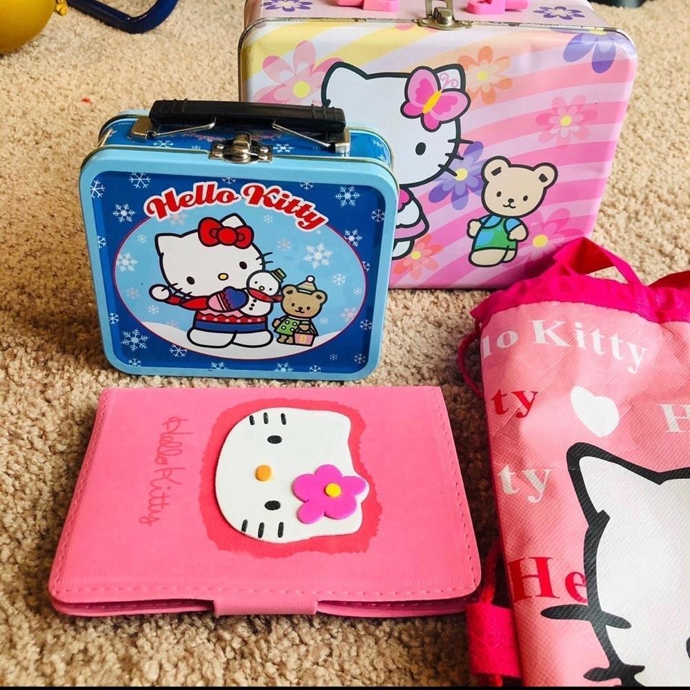 Hello Kitty Lunch Tins, Notepad, Drawstring bag - Picture 16 of 16
